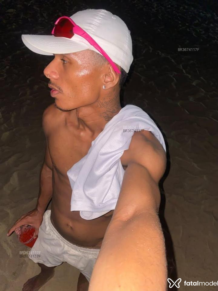 Acompanhante Carlos Silva - Feed