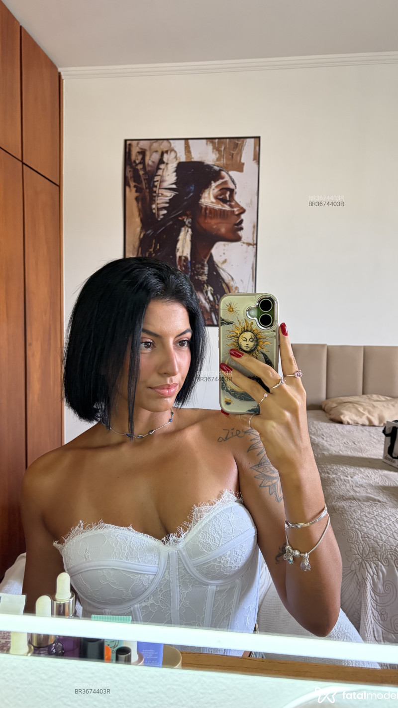 Acompanhante Miazinha - Feed
