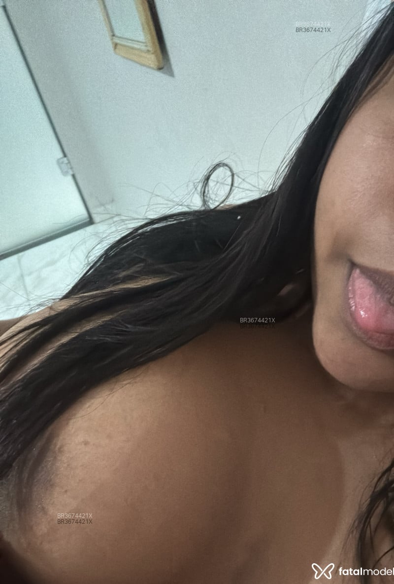 Acompanhante Bella - Feed