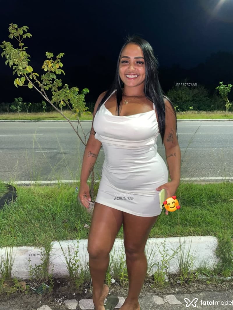 Acompanhante Luiza - Feed