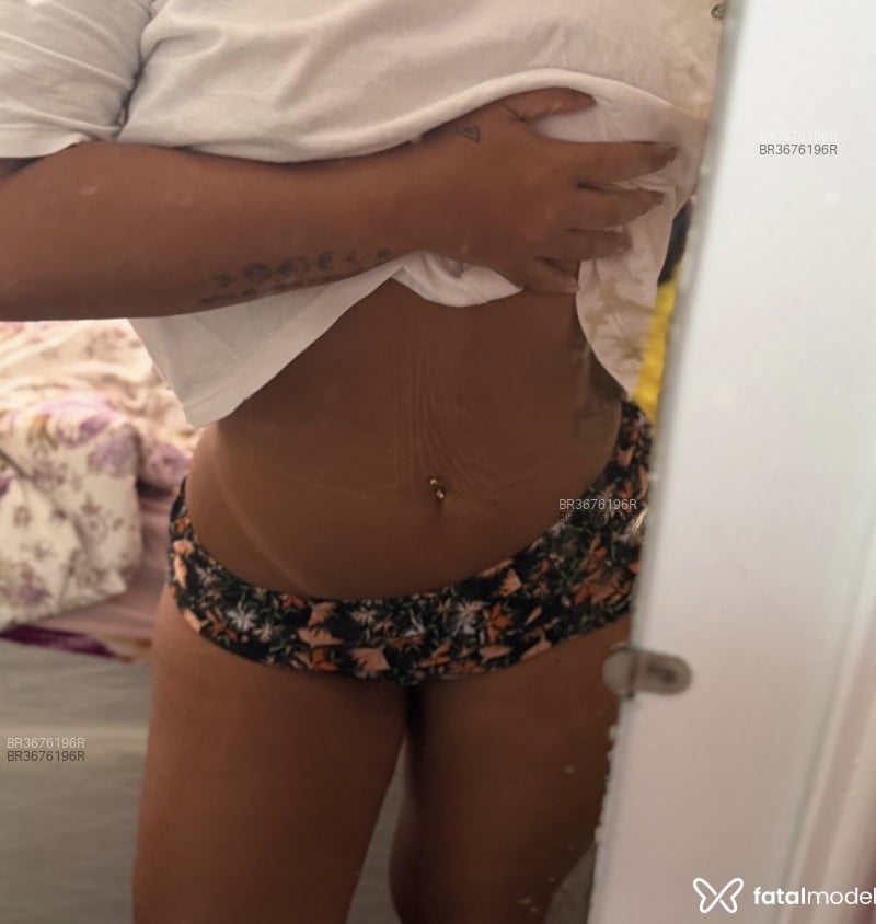 Acompanhante Larissa - Feed
