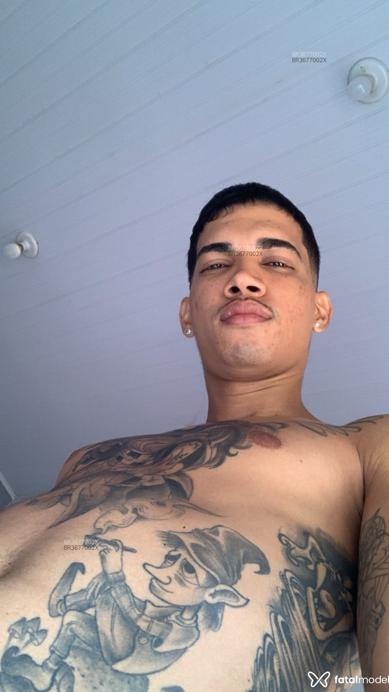 Acompanhante Breno Menezes - Feed