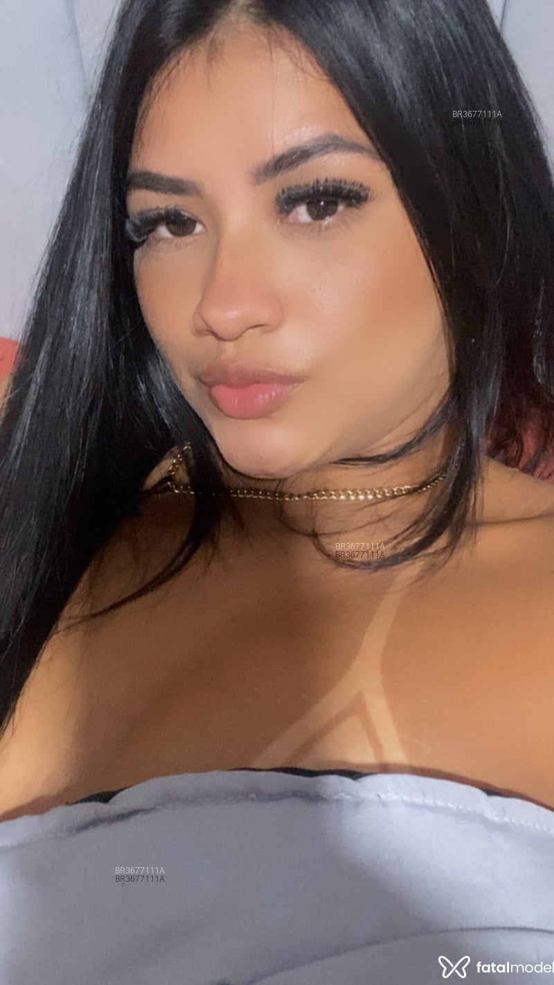 Acompanhante Mia Khalifa - Feed