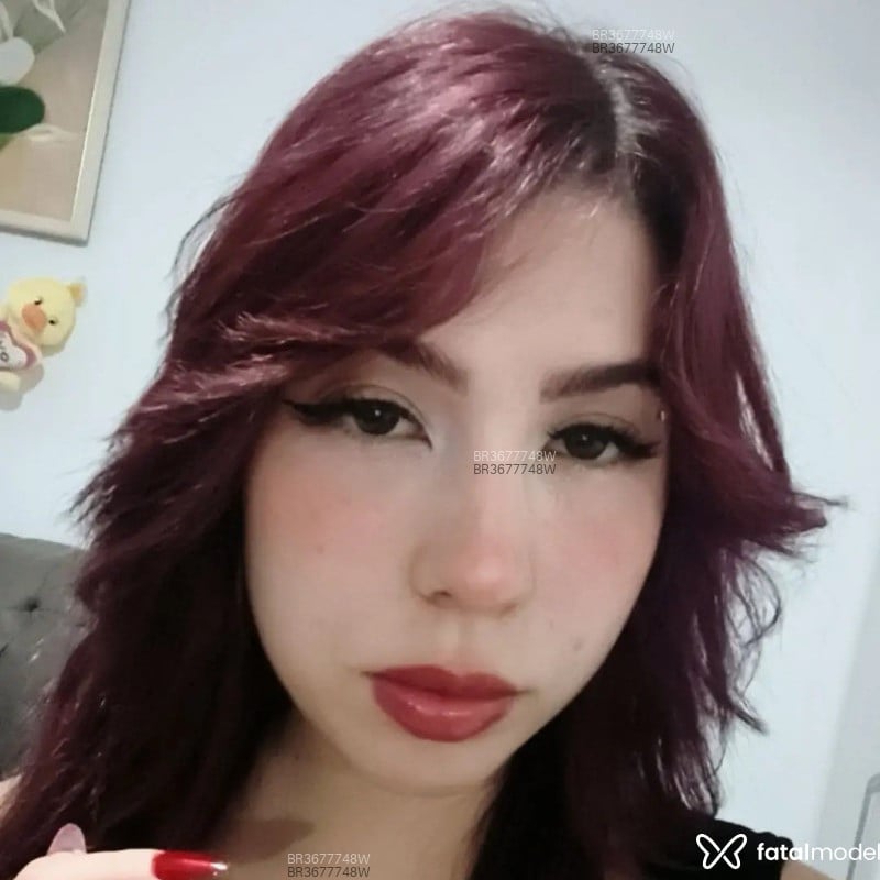 Acompanhante Anelim Diamond - Feed