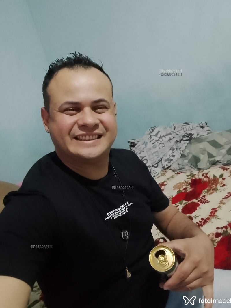 Acompanhante Guilherme Correia - Feed