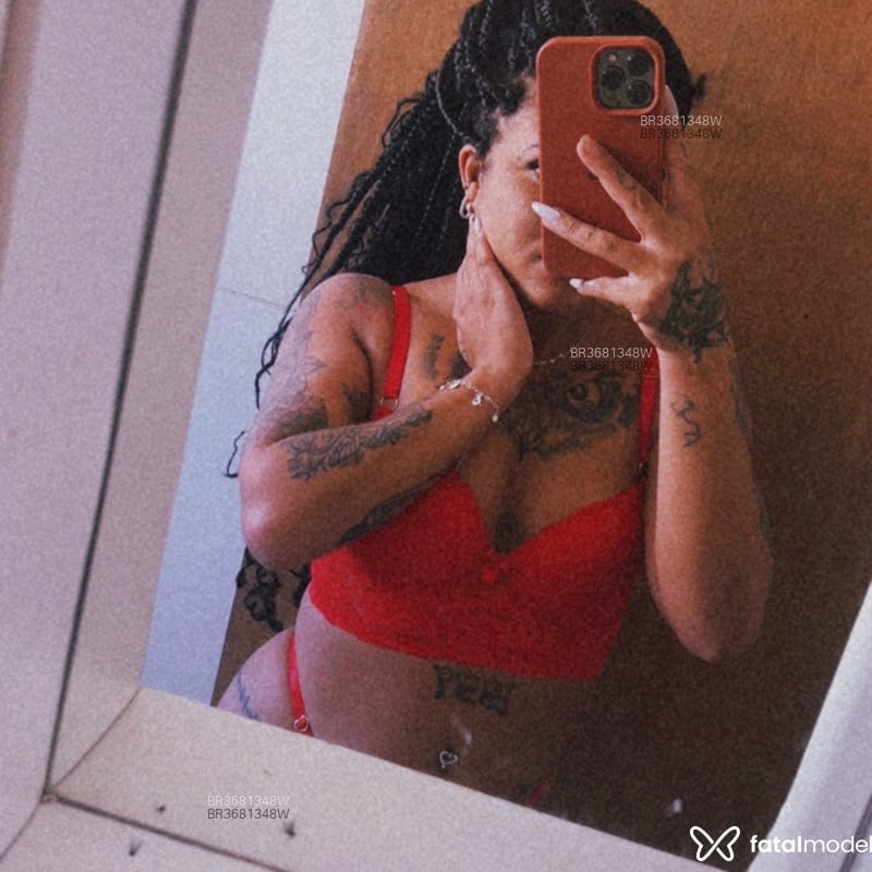 Acompanhante Nicole - Feed