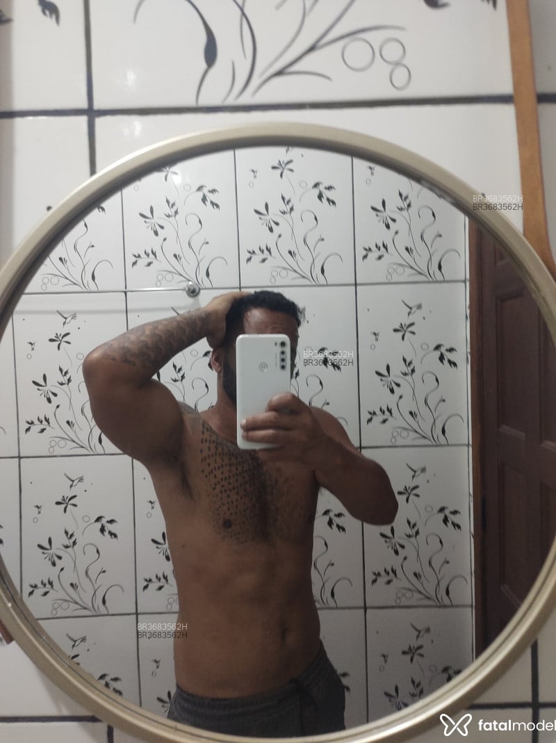 Acompanhante Renan - Feed