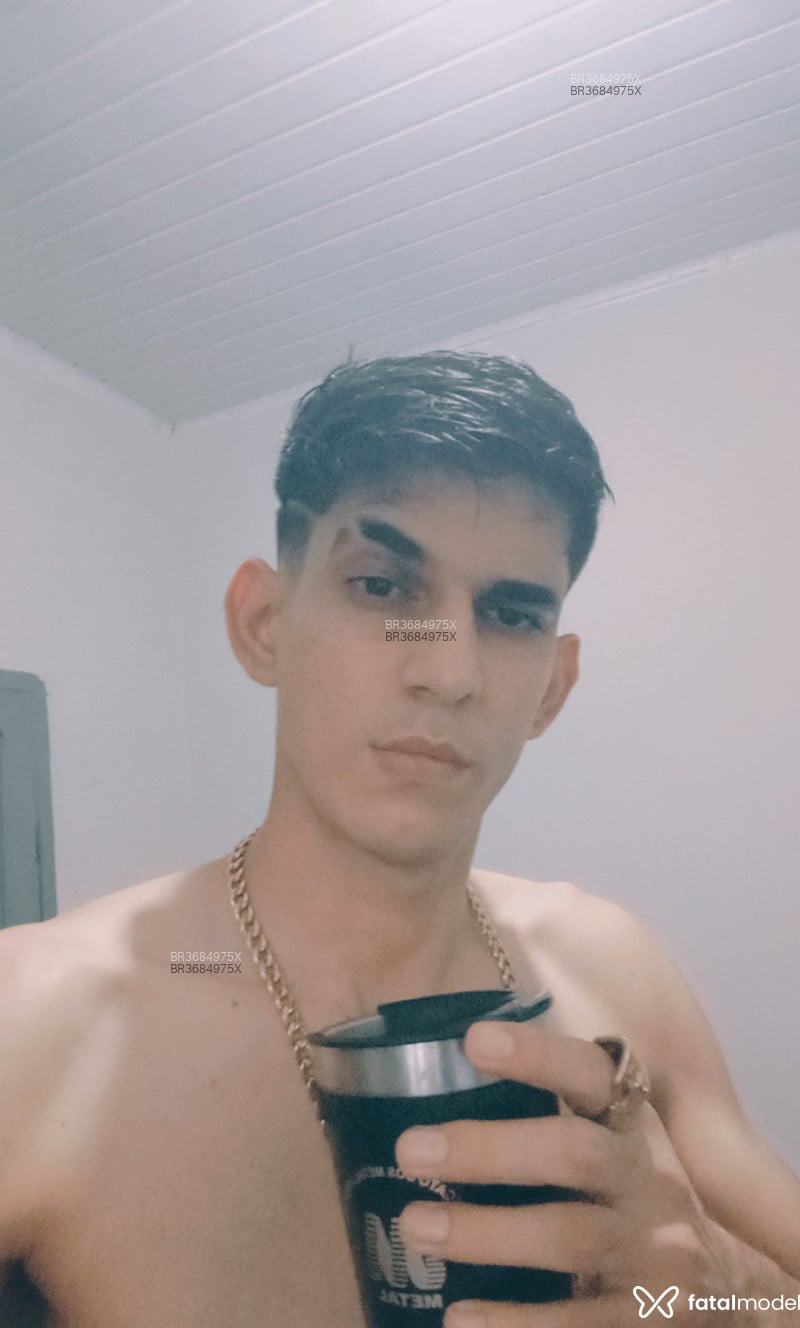 Acompanhante Kaio Henrique - Feed