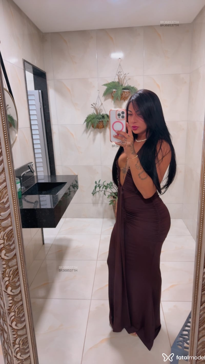 Acompanhante Melina Rocha - Feed