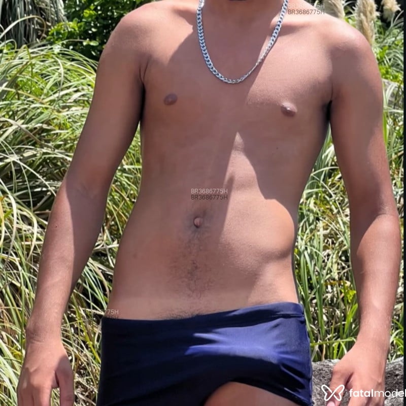 Acompanhante Kaio Souza - Feed