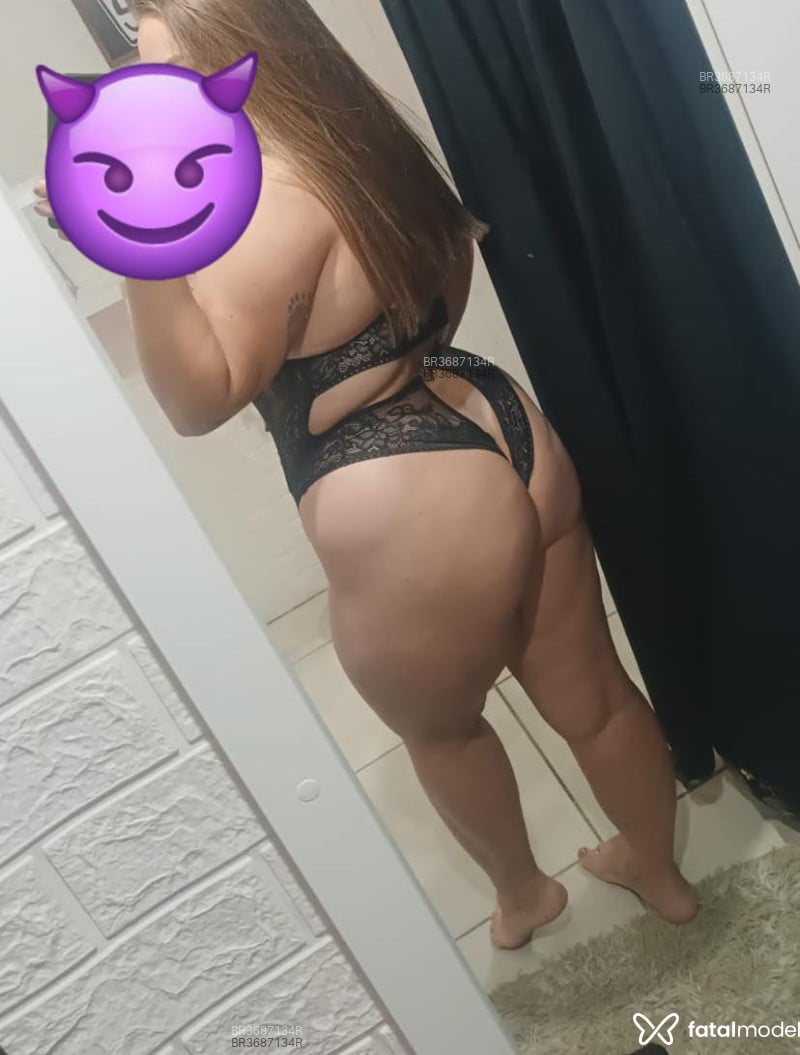 Acompanhante Aninha - Feed