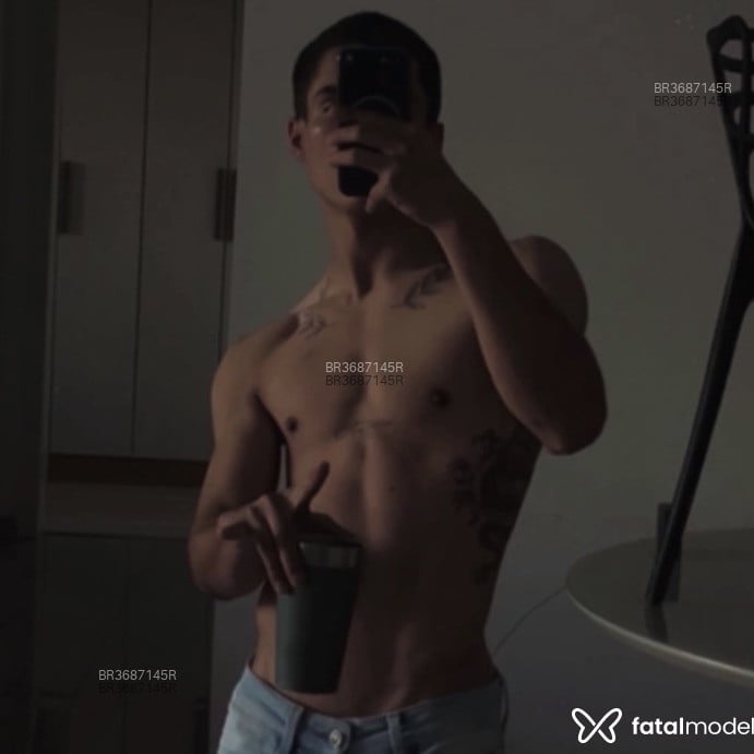 Acompanhante Ricardo - Feed