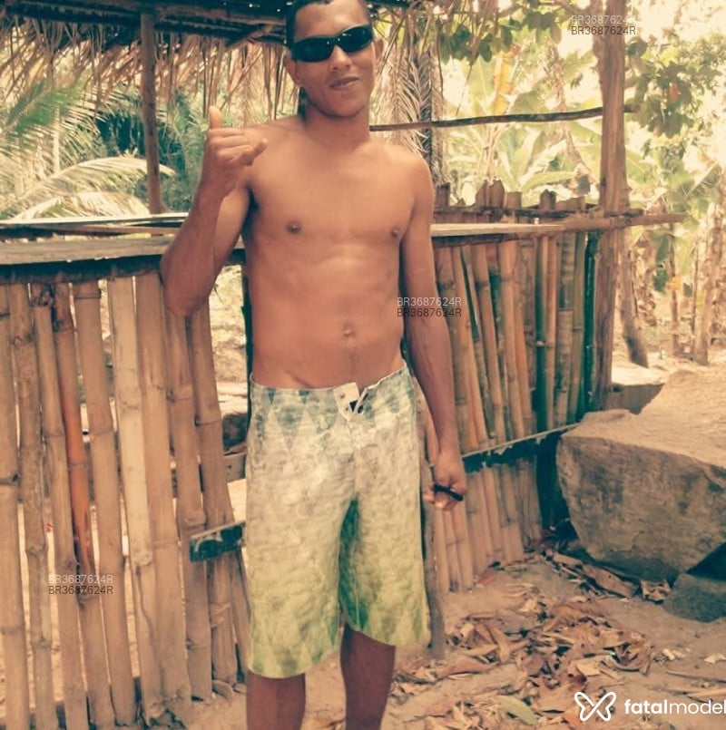 Acompanhante Sak Bala - Feed