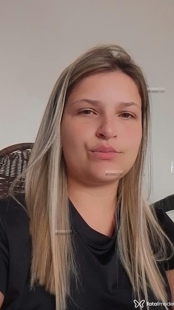 Acompanhante Elopequena - Feed
