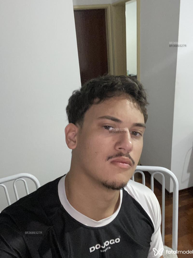 Acompanhante Gustavo - Feed