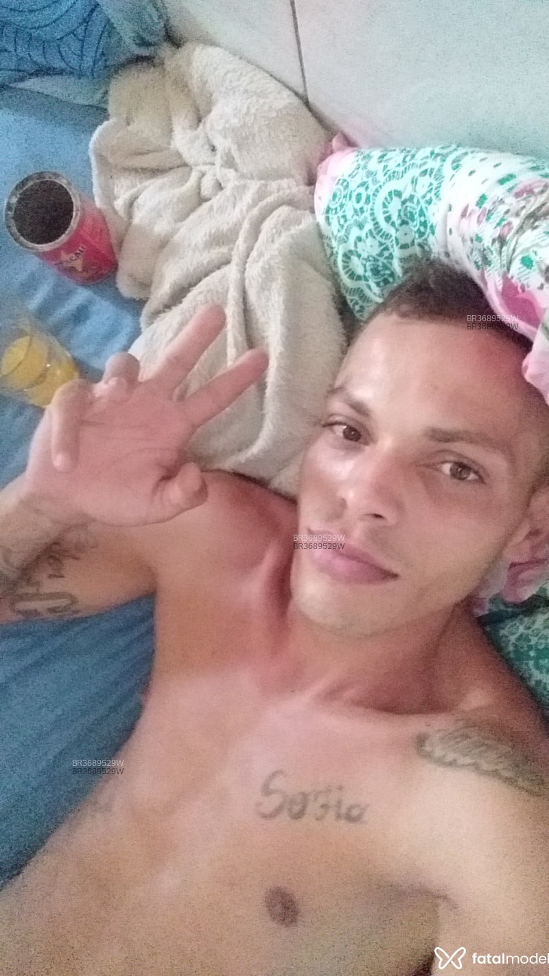 Acompanhante Paulo Henrique - Feed
