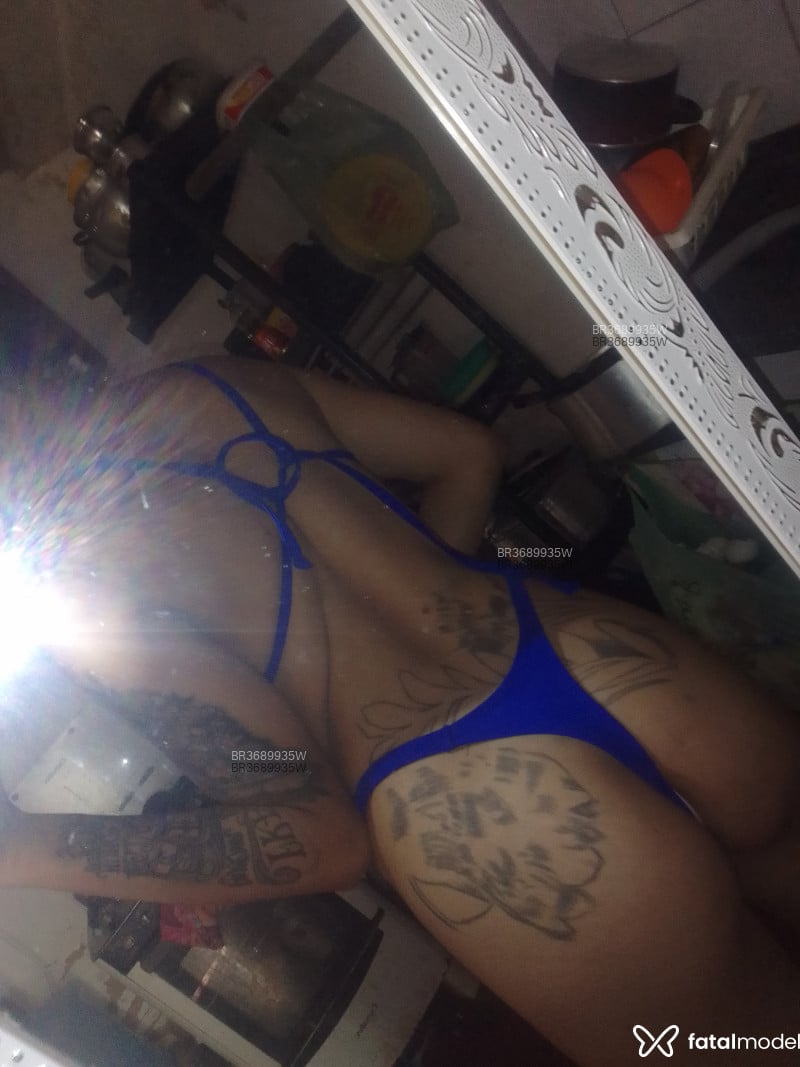Acompanhante Rebeca - Feed
