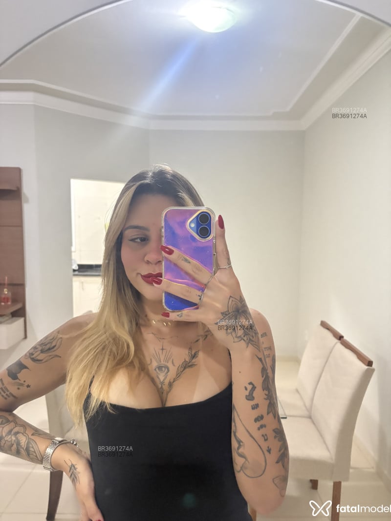 Acompanhante Lívia - Feed