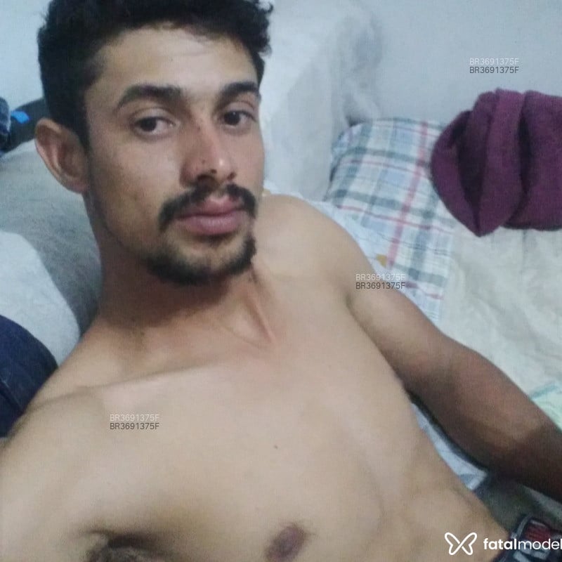 Acompanhante Gege Baiano - Feed