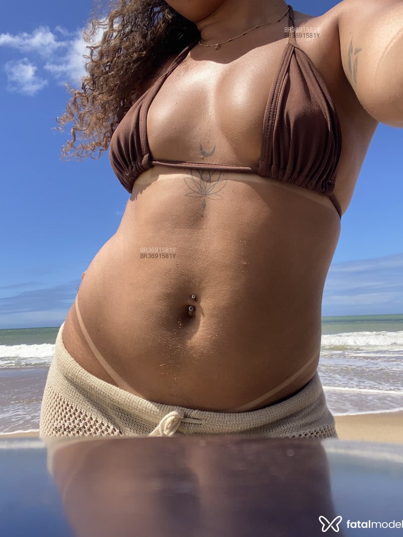 Acompanhante Beatriz - Feed