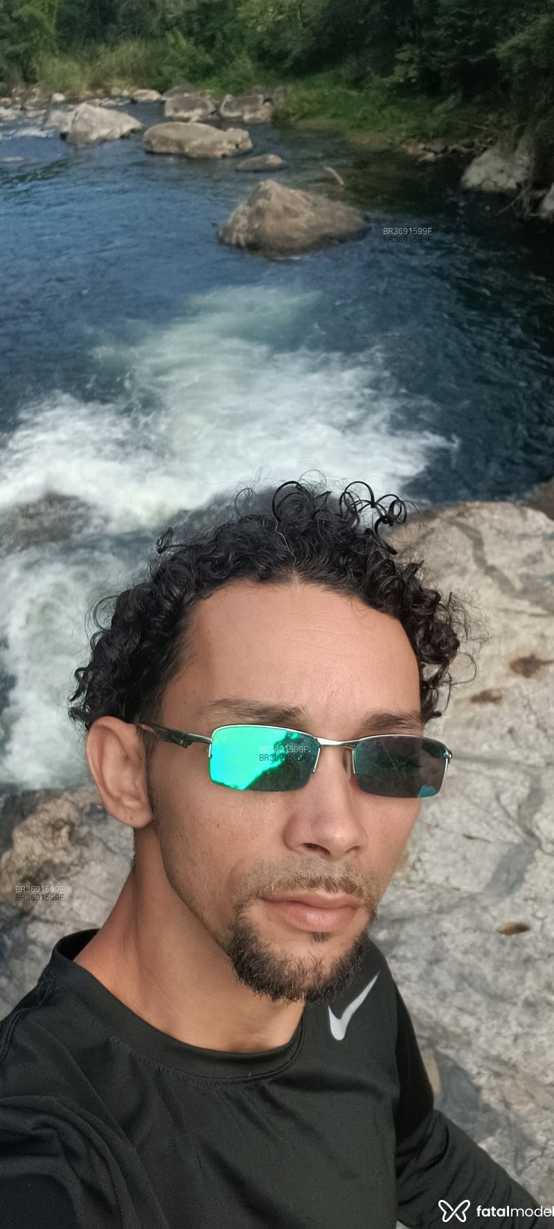 Acompanhante Pedro - Feed