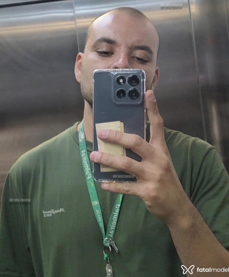 Acompanhante Augusto - Feed