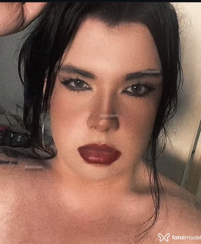 Acompanhante Becca - Feed