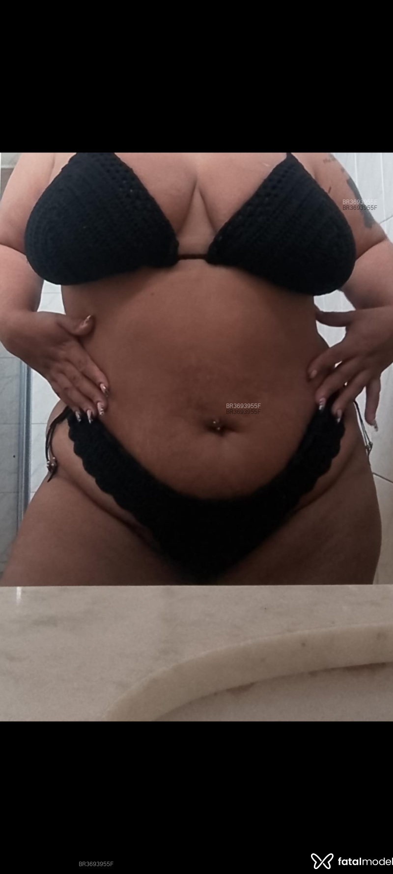 Acompanhante Morena - Feed