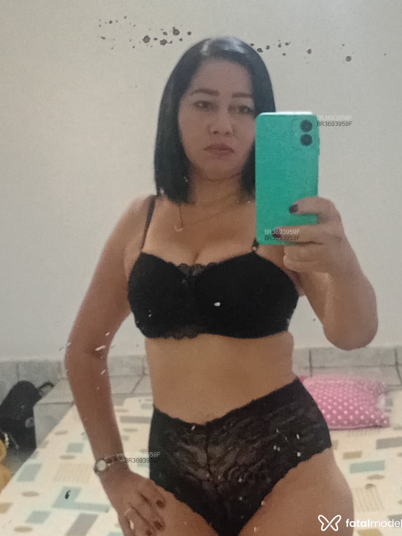 Acompanhante Eduarda - Feed