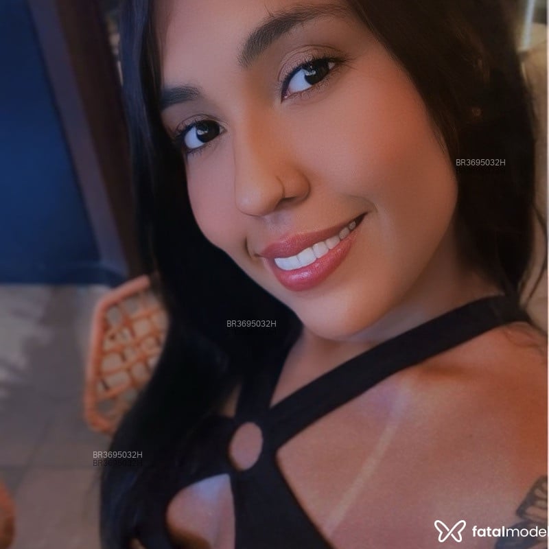 Acompanhante Caroline - Feed