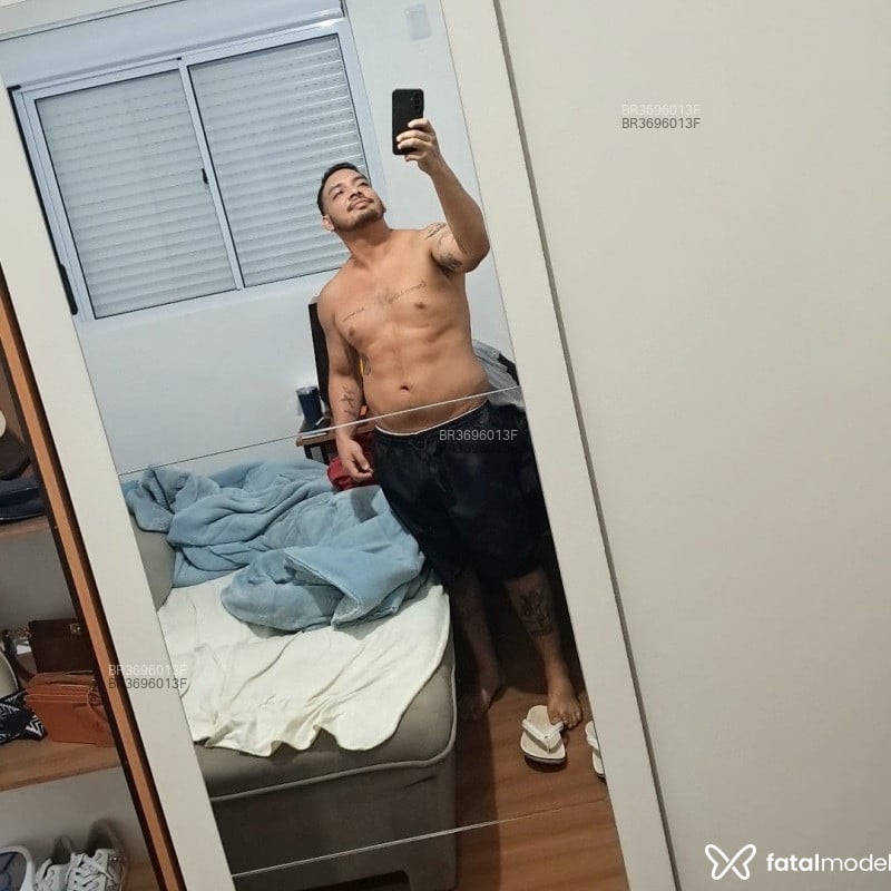 Acompanhante Diego - Feed