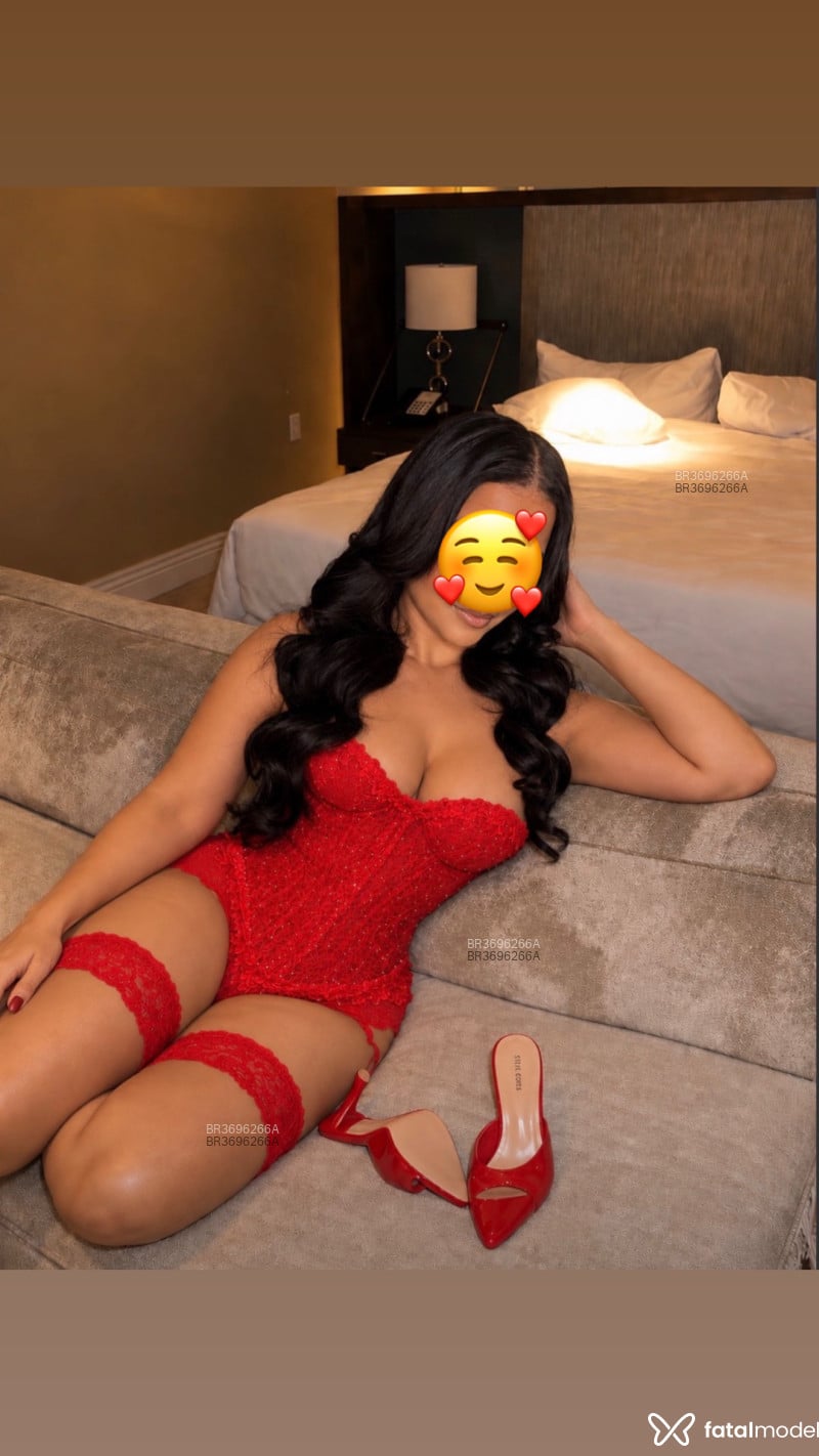 Acompanhante Larissa - Feed