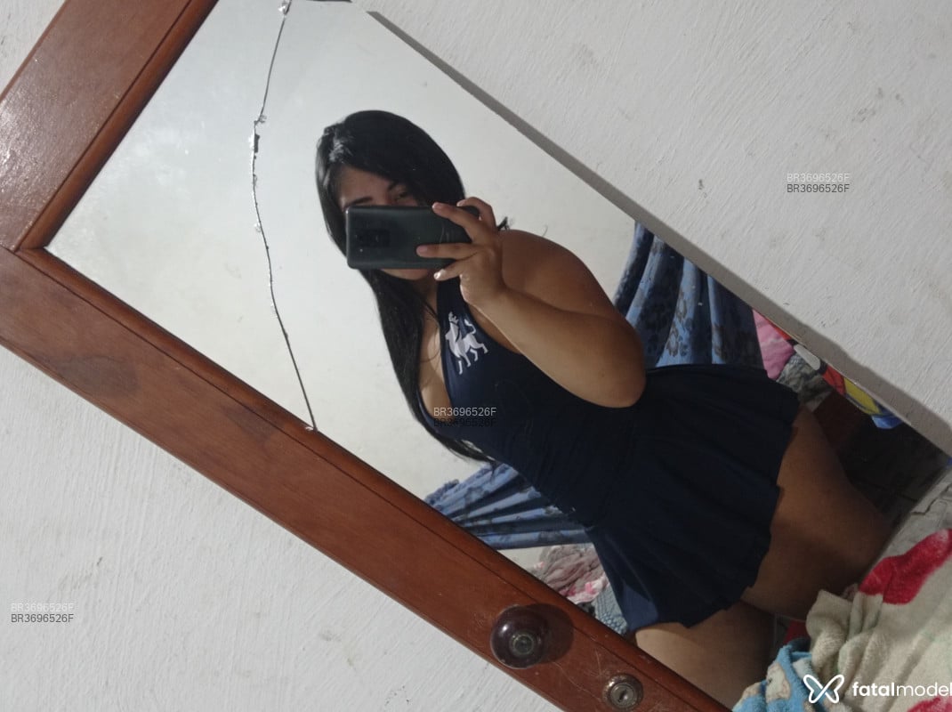 Acompanhante Morena - Feed