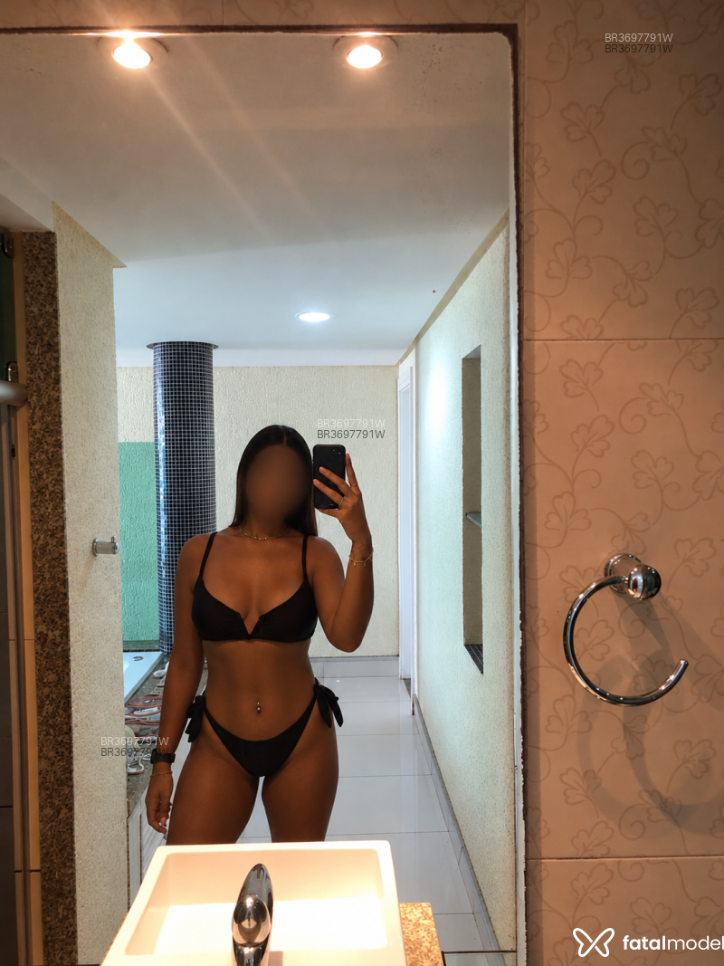 Acompanhante Leticia - Feed