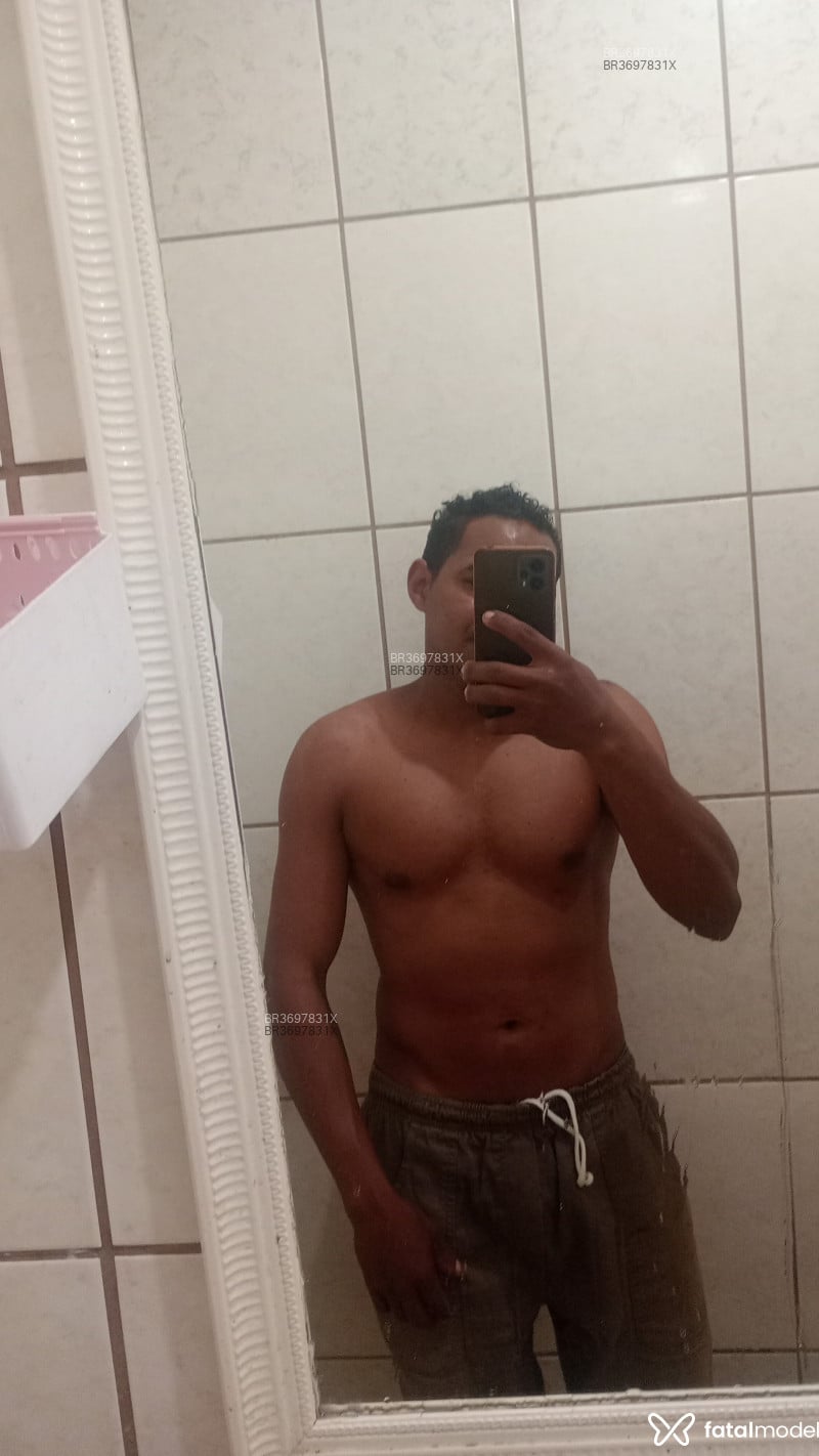 Acompanhante Moreninho - Feed
