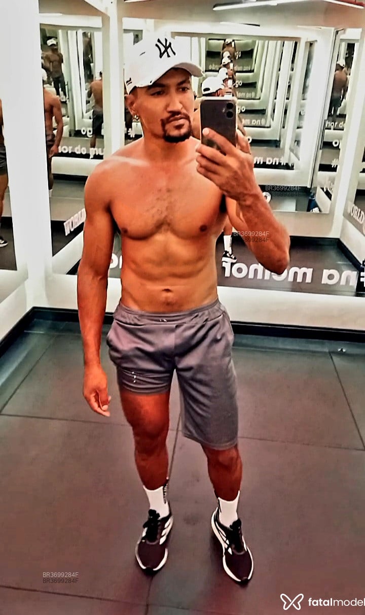 Acompanhante Rony Souza - Feed