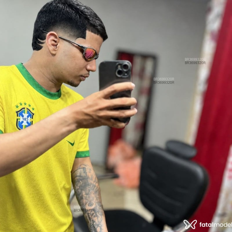 Acompanhante Juninho - Feed