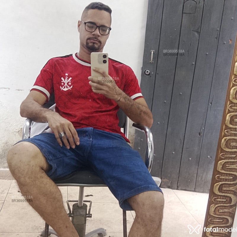 Acompanhante Salomão - Feed