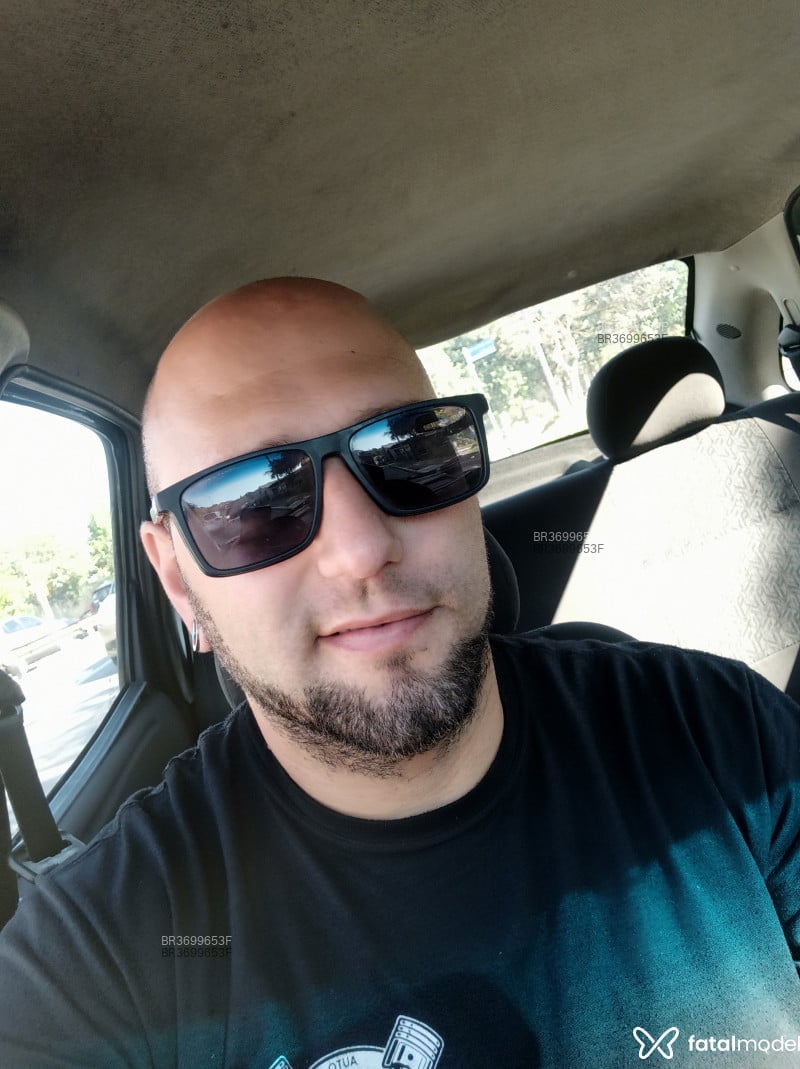 Acompanhante Vitor - Feed