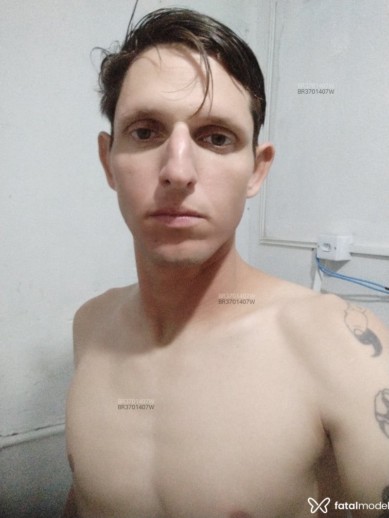 Acompanhante Camilo - Feed
