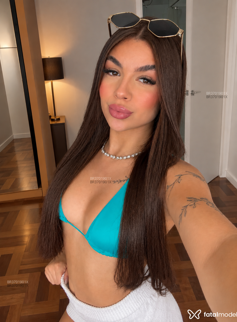 Acompanhante Valentina - Feed