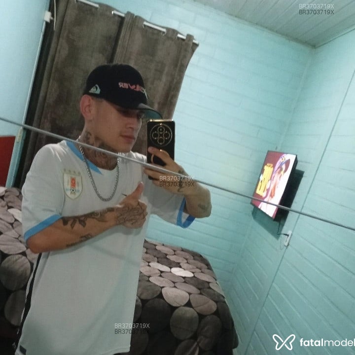 Acompanhante Roberto Souza - Feed