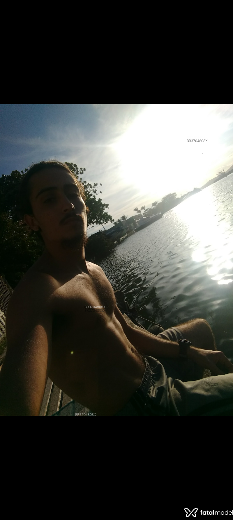 Acompanhante Jorge - Feed