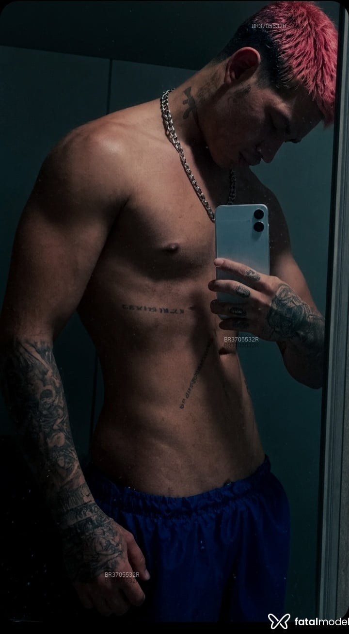 Acompanhante Gustavo Dm - Feed