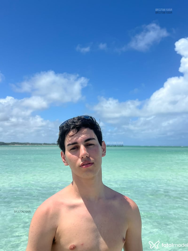 Acompanhante Arthur Mathiasso - Feed