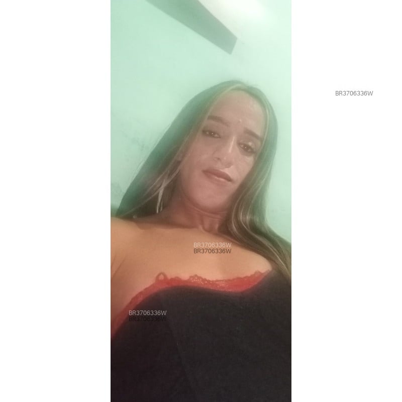 Acompanhante Layra Leal - Feed