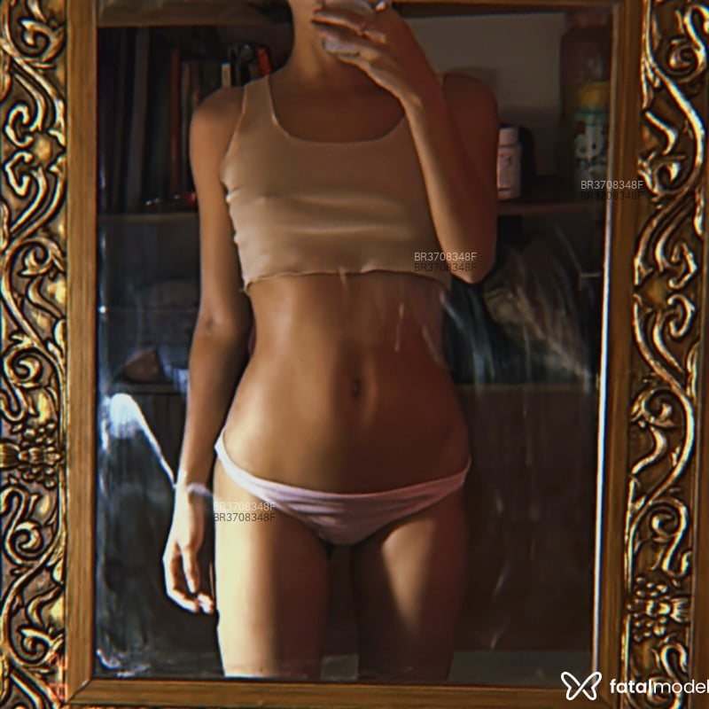 Acompanhante Jade Santori - Feed