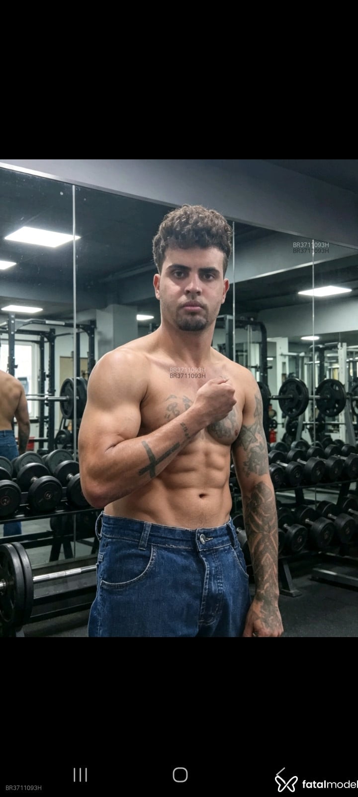Acompanhante Adriano Maique - Feed