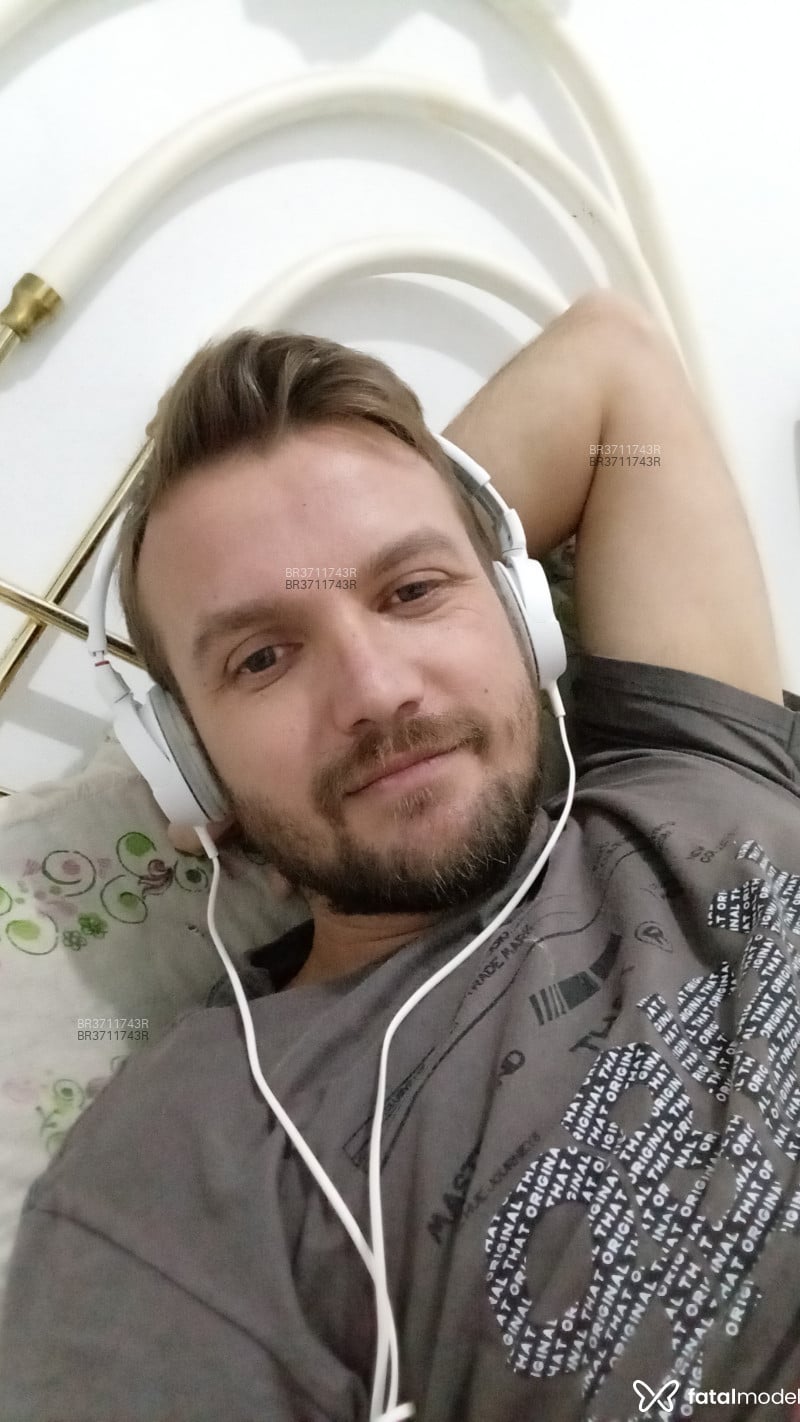 Acompanhante Nenny - Feed