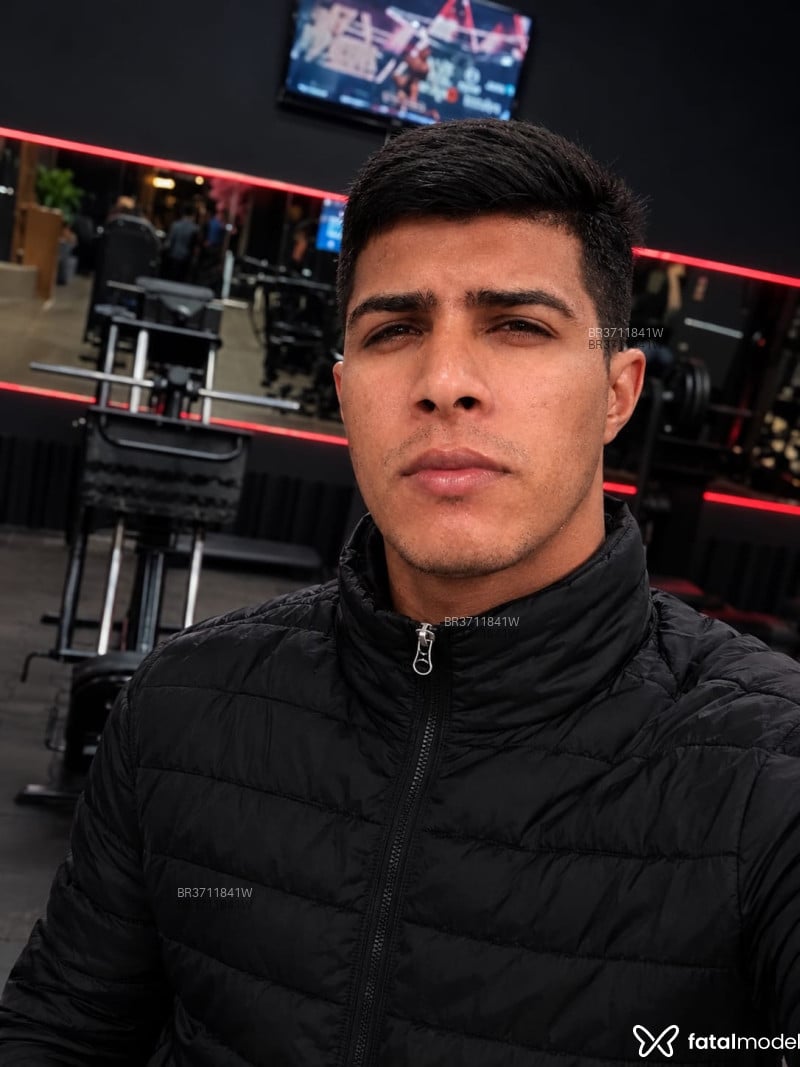 Acompanhante Leon Martins - Feed